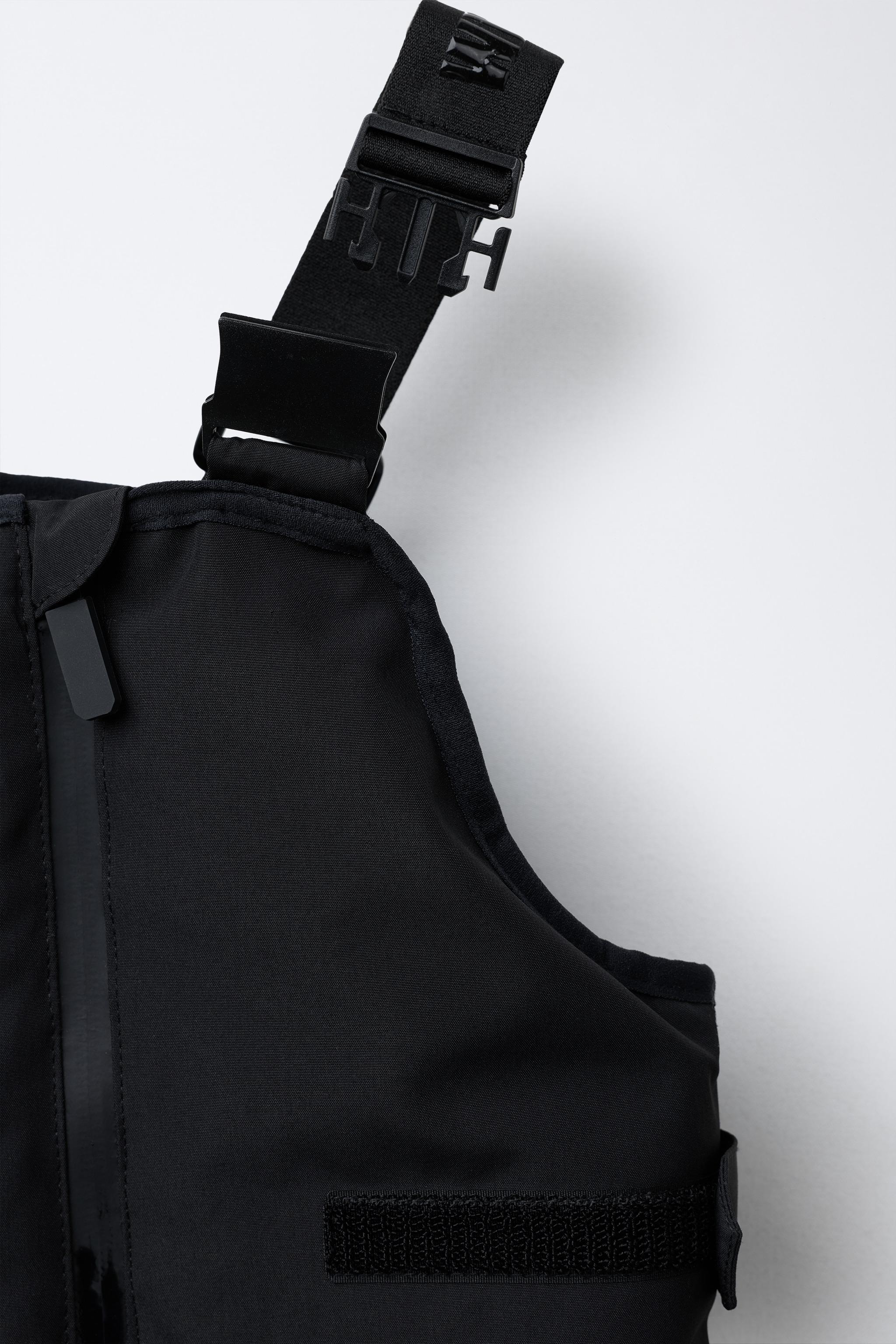 WATER-RESISTANT AND WINDPROOF POCKET OVERALLS